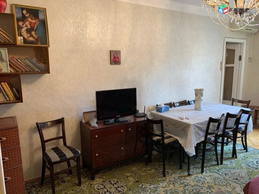 Կողբացու փողոցում վարձով է տրվում 1-ին գիծ, լուսավոր բնակարան։For rent կոդ B1617