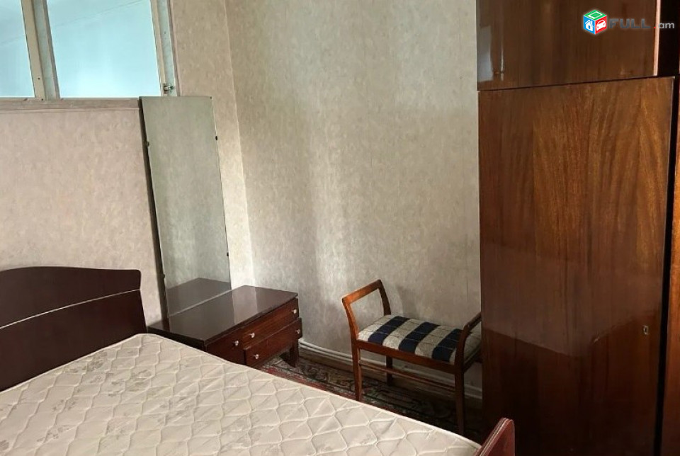 Կողբացու փողոցում վարձով է տրվում 1-ին գիծ, լուսավոր բնակարան։For rent կոդ B1617