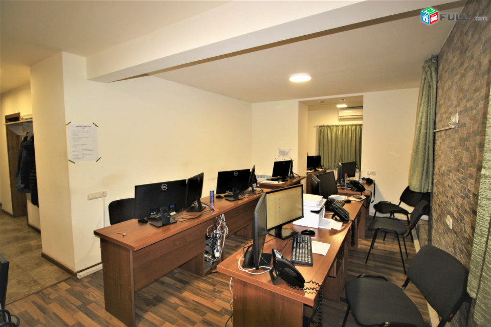 Վարձով է տրվում գրասենյակային տարածք։ For rent G1748