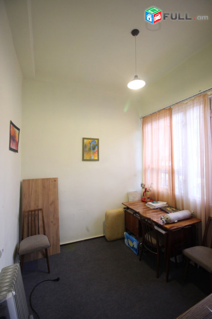 Պուշկին փողոցում վարձով է տրվում , գրասենյակային տարածք։ For rent G1281