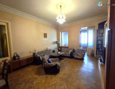 Թումանյան փողոցում վաճառվում է 3 սենյականոց բնակարան ։ For sale կոդ C1904